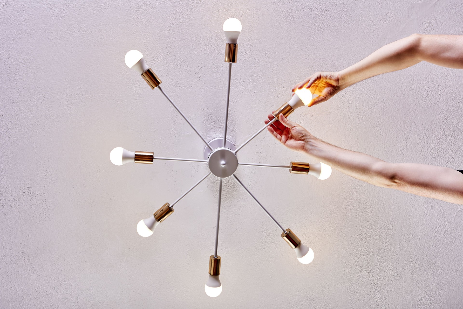 Using energy saving LED lamps in ceiling lamp.